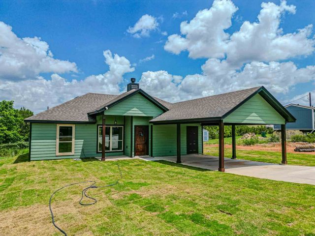 3406 Woodlake Drive, Granbury, TX 76048