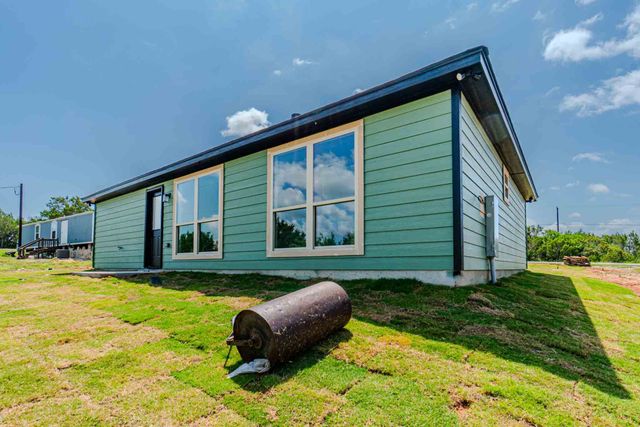 3406 Woodlake Drive, Granbury, TX 76048
