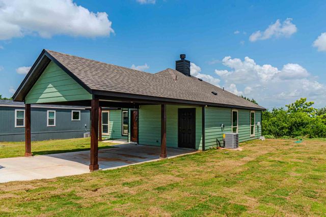 3406 Woodlake Drive, Granbury, TX 76048