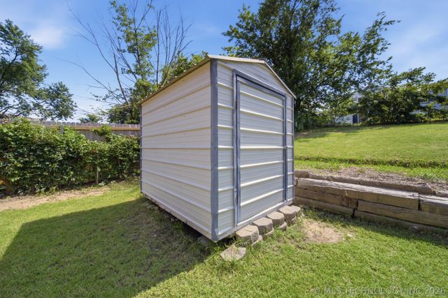 6270 S 31st West Avenue, Tulsa, OK 74132