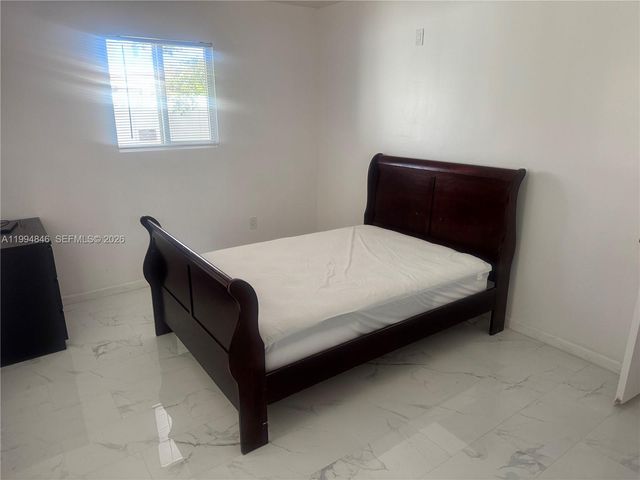 1261 NE 209th Ter 1, Miami, FL 33179