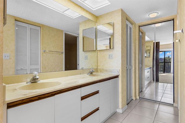 1938 GOLFVIEW DRIVE 1938, Tarpon Springs, FL 34689