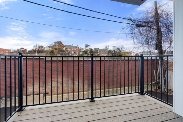 9 Sydney 202, Boston, MA 02125