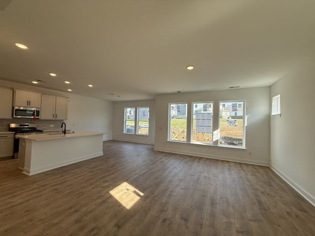 1260 Linn Cove Court, Gallatin, TN 37066