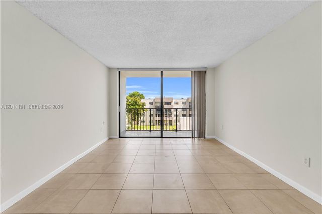 8002 SW 149th Ave B411, Miami, FL 33193