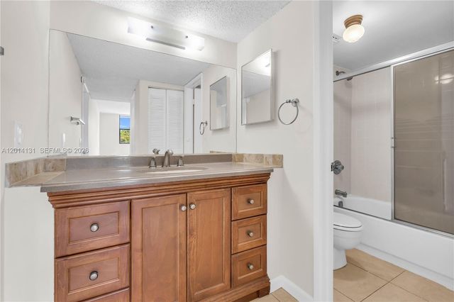 8002 SW 149th Ave B411, Miami, FL 33193