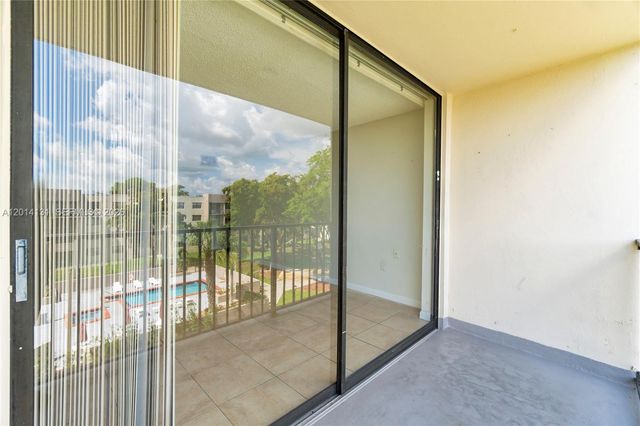 8002 SW 149th Ave B411, Miami, FL 33193