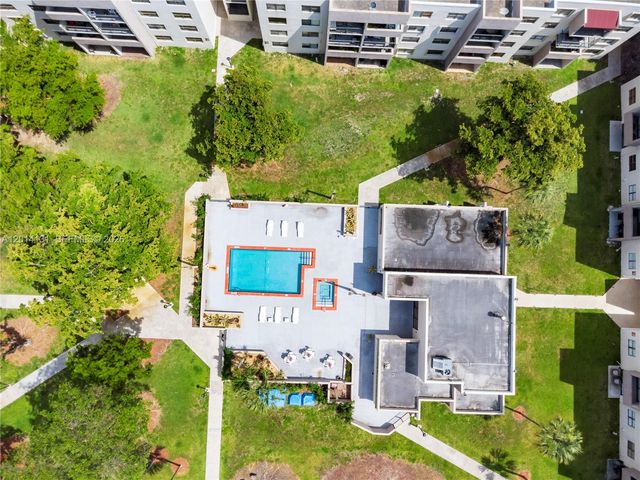 8002 SW 149th Ave B411, Miami, FL 33193