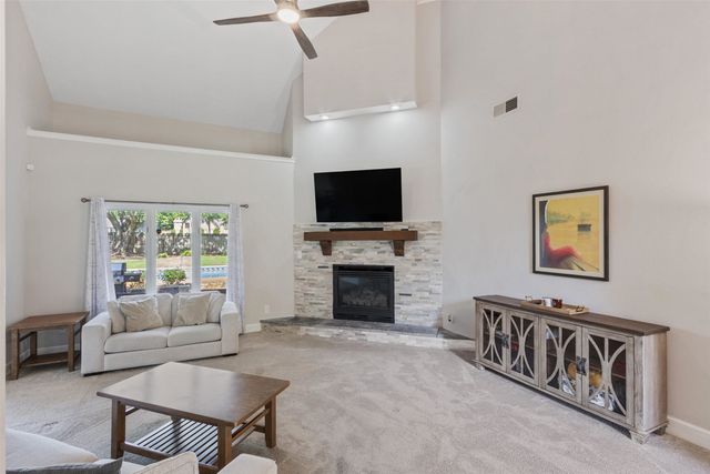 1405 ASBURY DR, Collierville, TN 38017