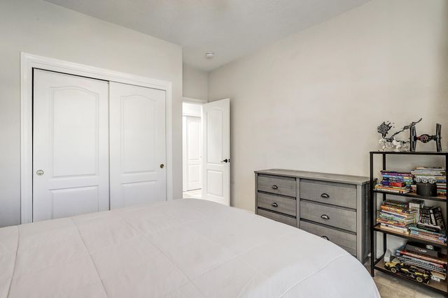 8423 Petaluma Drive NE, Albuquerque, NM 87122