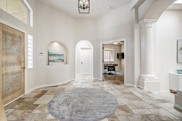 8423 Petaluma Drive NE, Albuquerque, NM 87122
