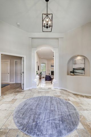 8423 Petaluma Drive NE, Albuquerque, NM 87122