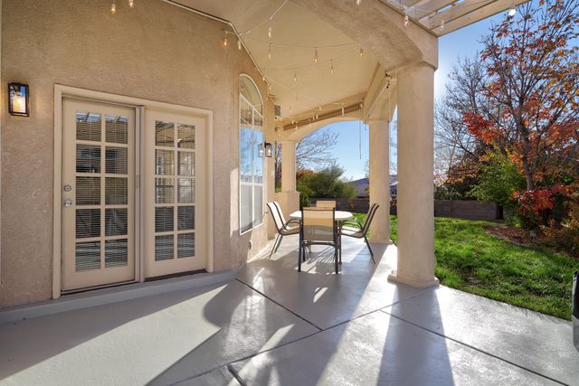 8423 Petaluma Drive NE, Albuquerque, NM 87122