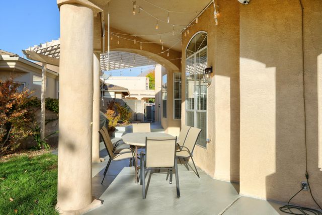 8423 Petaluma Drive NE, Albuquerque, NM 87122