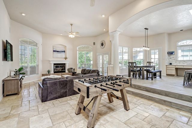 8423 Petaluma Drive NE, Albuquerque, NM 87122