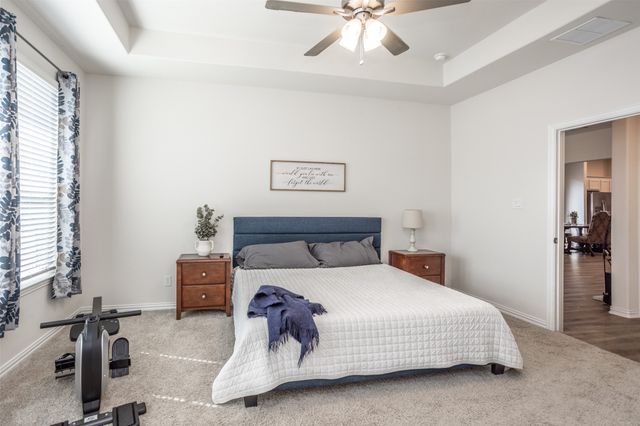 3520 Austin Street, Gainesville, TX 76240