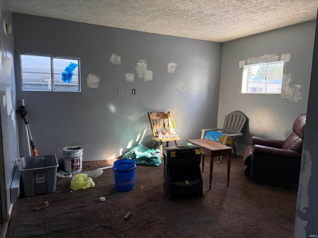 319 E Frank Street, Mitchell, IN 47446