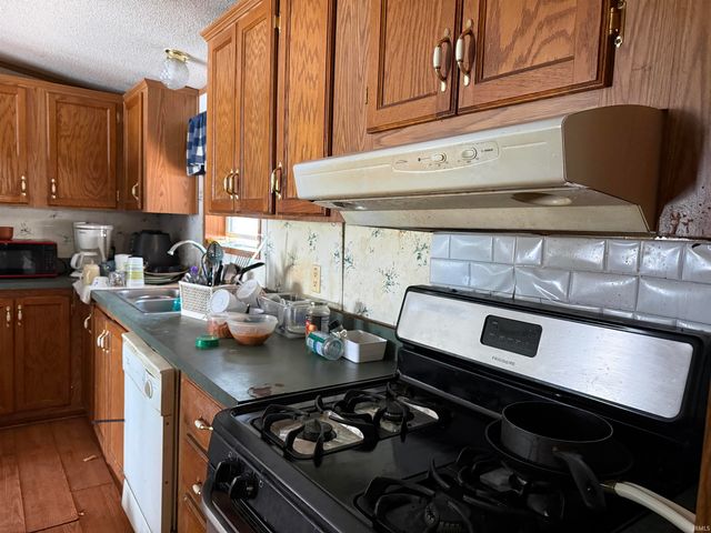 319 E Frank Street, Mitchell, IN 47446