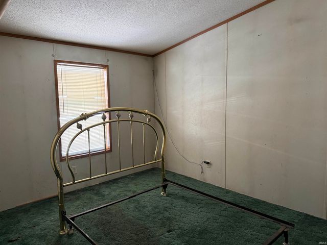 319 E Frank Street, Mitchell, IN 47446