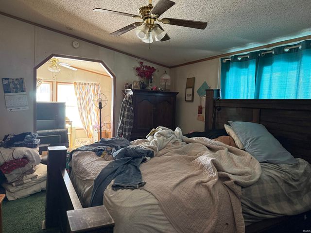 319 E Frank Street, Mitchell, IN 47446