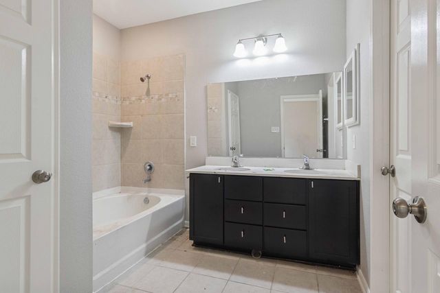 5927 Rivergrove Bend Drive, Humble, TX 77346