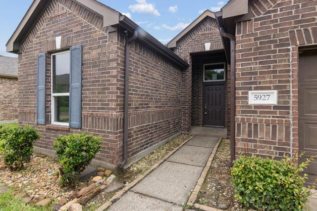 5927 Rivergrove Bend Drive, Humble, TX 77346