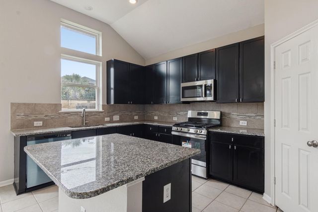 5927 Rivergrove Bend Drive, Humble, TX 77346