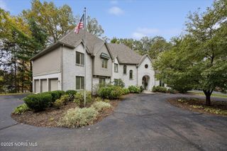 5220 S Oak Court, Toledo, OH 43623