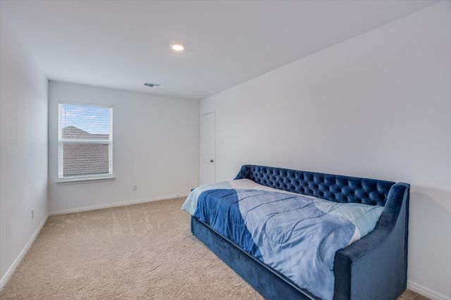 145 Riverdale DR, Jarrell, TX 76537