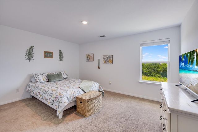 145 Riverdale DR, Jarrell, TX 76537