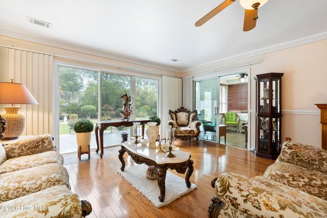 914 Elderberry Lane SW, Sunset Beach, NC 28468