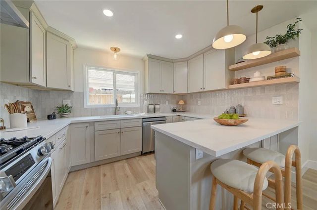 2113 S Forest, Santa Ana, CA 92704