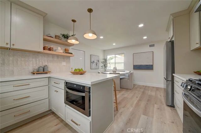 2113 S Forest, Santa Ana, CA 92704