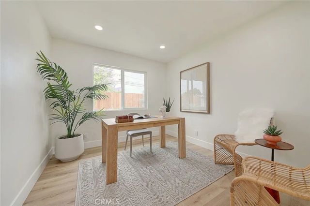 2113 S Forest, Santa Ana, CA 92704