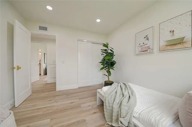 2113 S Forest, Santa Ana, CA 92704