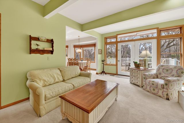 7798 Lee Road, Hamburg Township, MI 48116