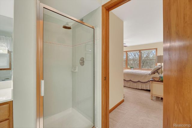 7798 Lee Road, Hamburg Township, MI 48116