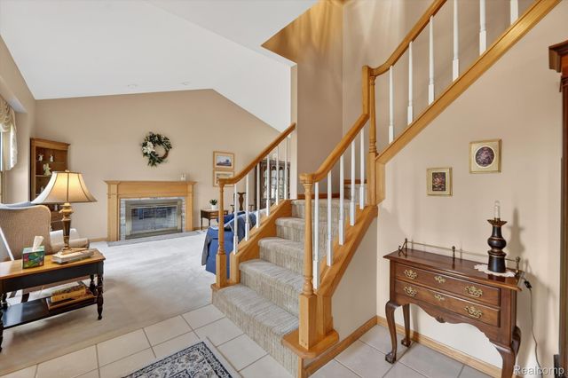 7798 Lee Road, Hamburg Township, MI 48116