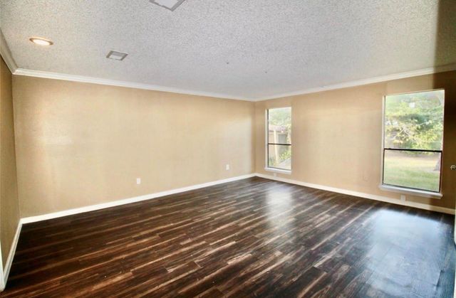 4701 Spring Lane, Baytown, TX 77521