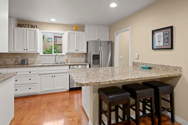 12623 Mustang Dr, Poway, CA 92064