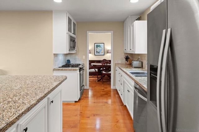 12623 Mustang Dr, Poway, CA 92064