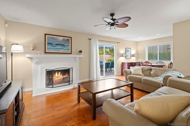 12623 Mustang Dr, Poway, CA 92064