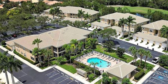 6318 GRAND OAK CIRCLE 201, Bradenton, FL 34203