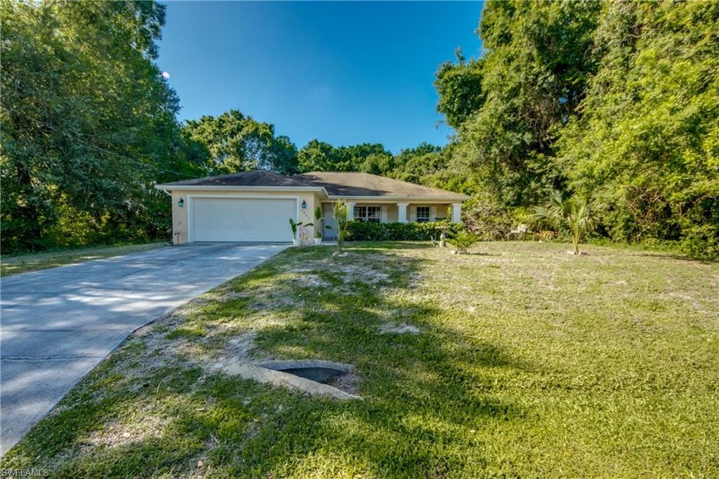 2807 51st ST W, LEHIGH ACRES, FL 33971 — photo 4