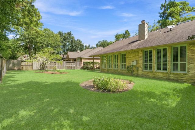 23 S Belfair Place, The Woodlands, TX 77382