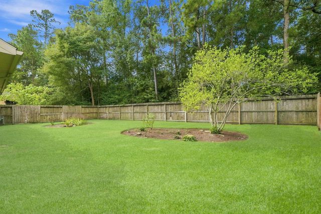 23 S Belfair Place, The Woodlands, TX 77382