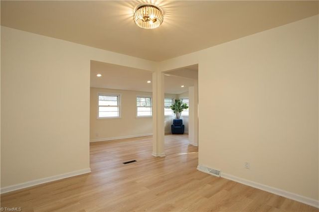 1411 Chelsea Street, Winston-salem, NC 27103