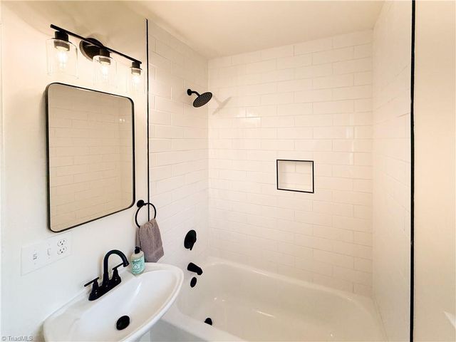 1411 Chelsea Street, Winston-salem, NC 27103