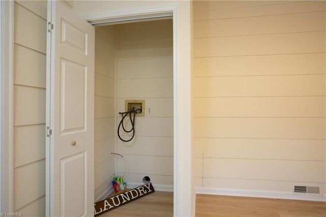 1411 Chelsea Street, Winston-salem, NC 27103