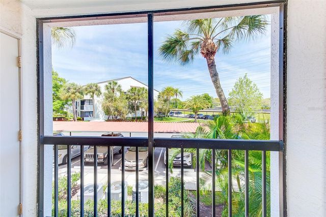 2593 COUNTRYSIDE BOULEVARD 7206, Clearwater, FL 33761